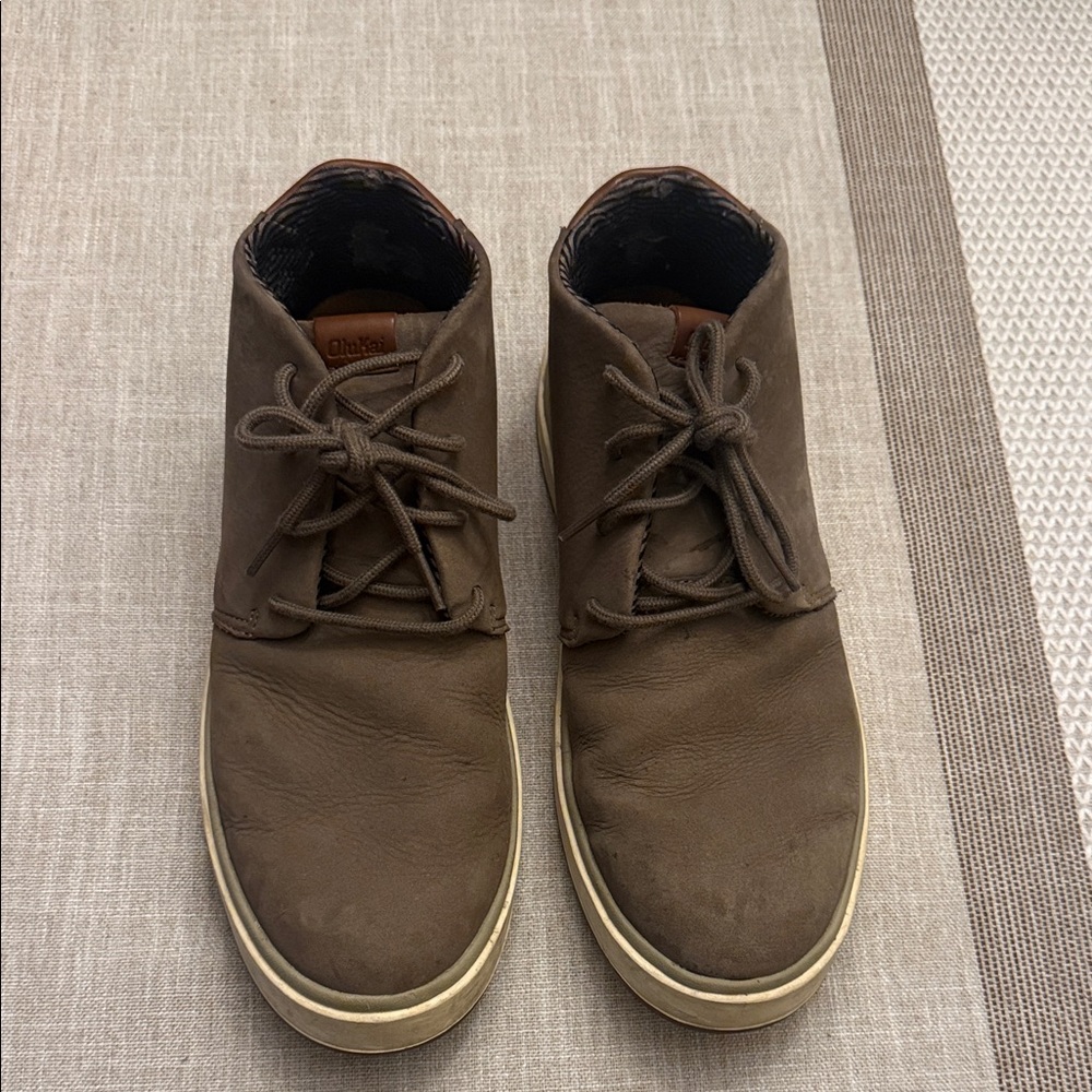 OluKai Men's Dark Brown Chukka Boots